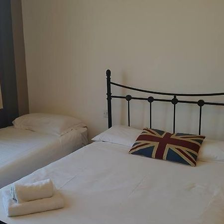 Syston Guest House Sileby Екстериор снимка